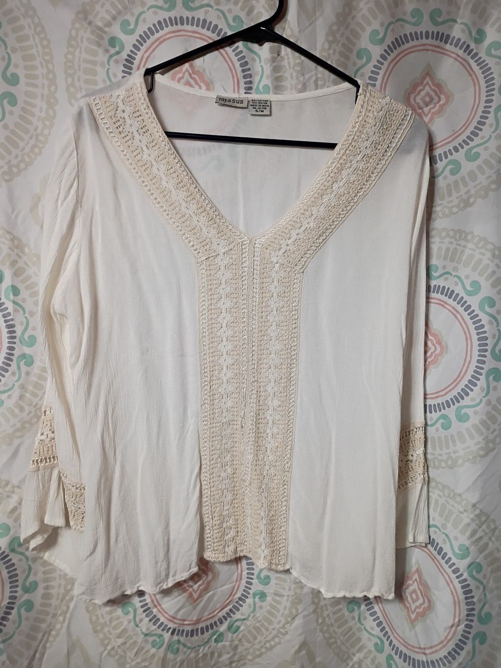 raya sun Cream Crochet Trim V-Neck Tunic
